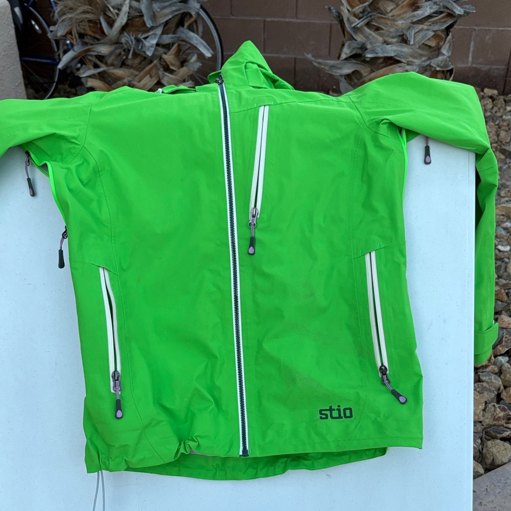 Stio / Green Ski 🎿 Jacket.